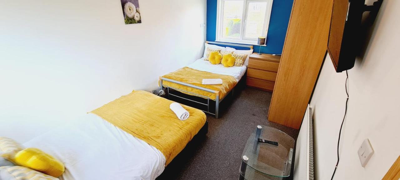 Browning House Bedrooms I Long Or Short Stay I Special Rate Available 德比 外观 照片