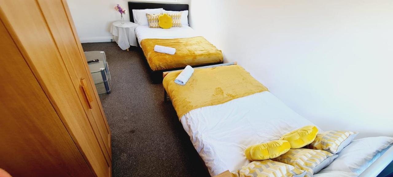 Browning House Bedrooms I Long Or Short Stay I Special Rate Available 德比 外观 照片